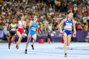 atletica staffettax400 mista finale sfb09137 copia simone ferraro ph atletica staffettax400 mista finale sfb09137 copia simone ferraro ph