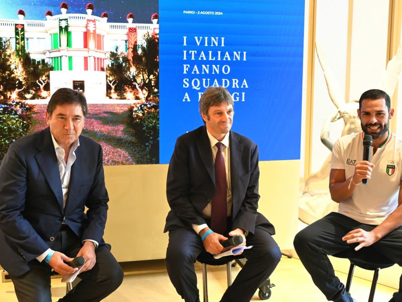 Casa Italia, press conference: 