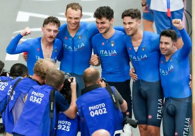 Ciclismo su pista, quartetto di bronzo: Italia sul podio dell'inseguimento a squadre