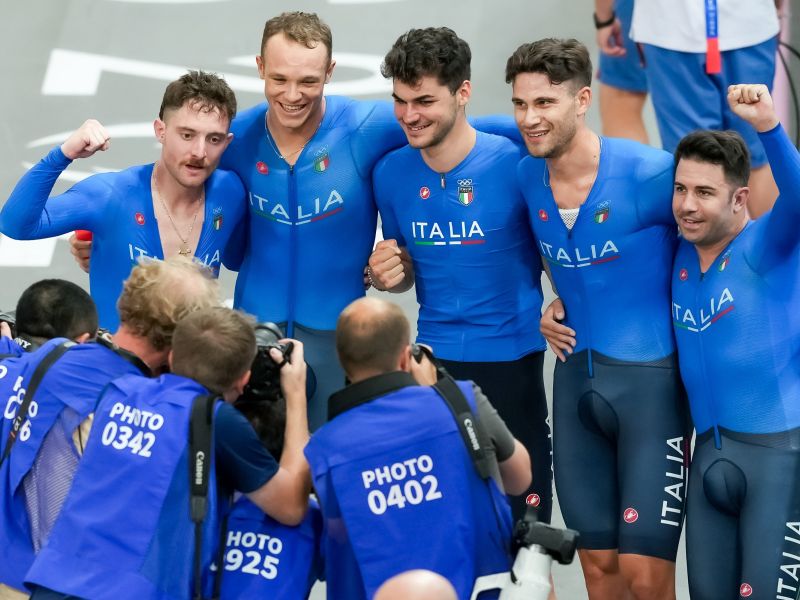 Ciclismo su pista, quartetto di bronzo: Italia sul podio dell'inseguimento a squadre