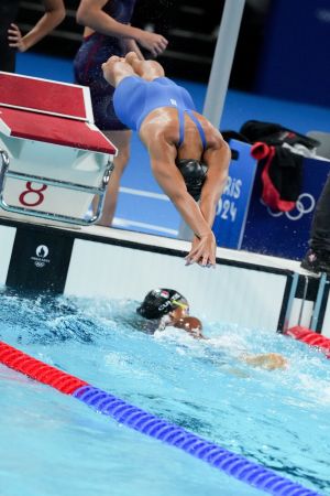 nuoto staffetta dx100m stile libero sfe06551 copia simone ferraro ph nuoto staffetta dx100m stile libero sfe06551 copia simone ferraro ph