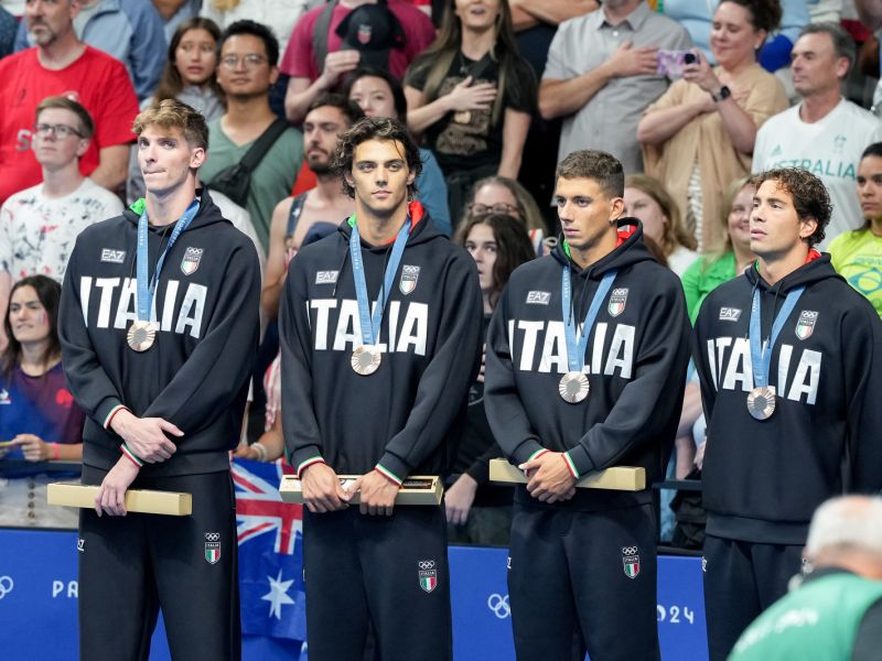 Swimming, 4x100 freestyle relay: bronze for Miressi, Ceccon, Conte Bonin e Frigo