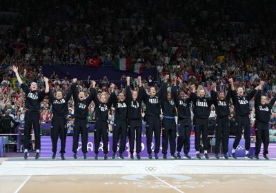 Volley: women's National team's gold is Italia Team's 40th medal in Paris