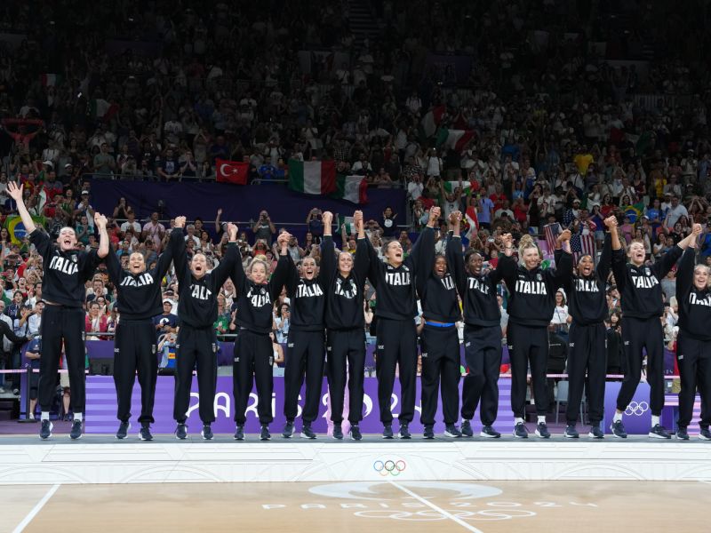 Volley: women's National team's gold is Italia Team's 40th medal in Paris