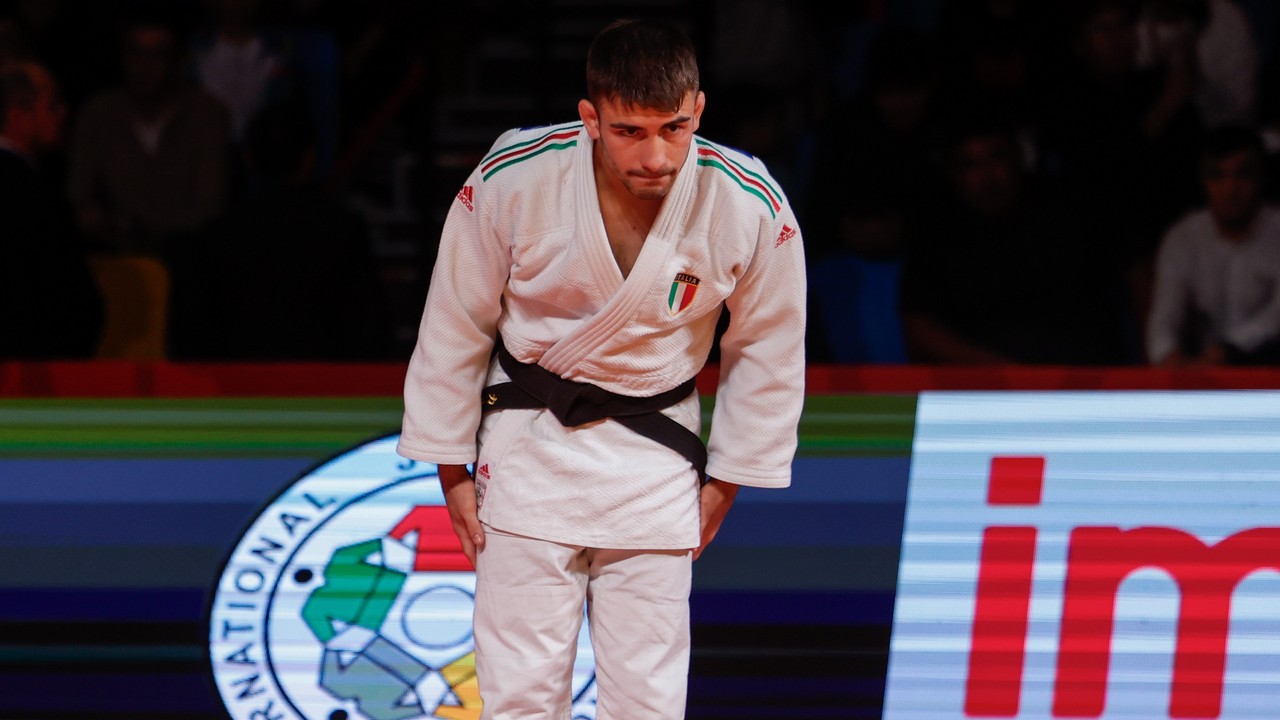 Andrea Carlino ottiene il pass per Parigi nei -60 kg: Italia qualificata ai Giochi in 13 categorie di peso