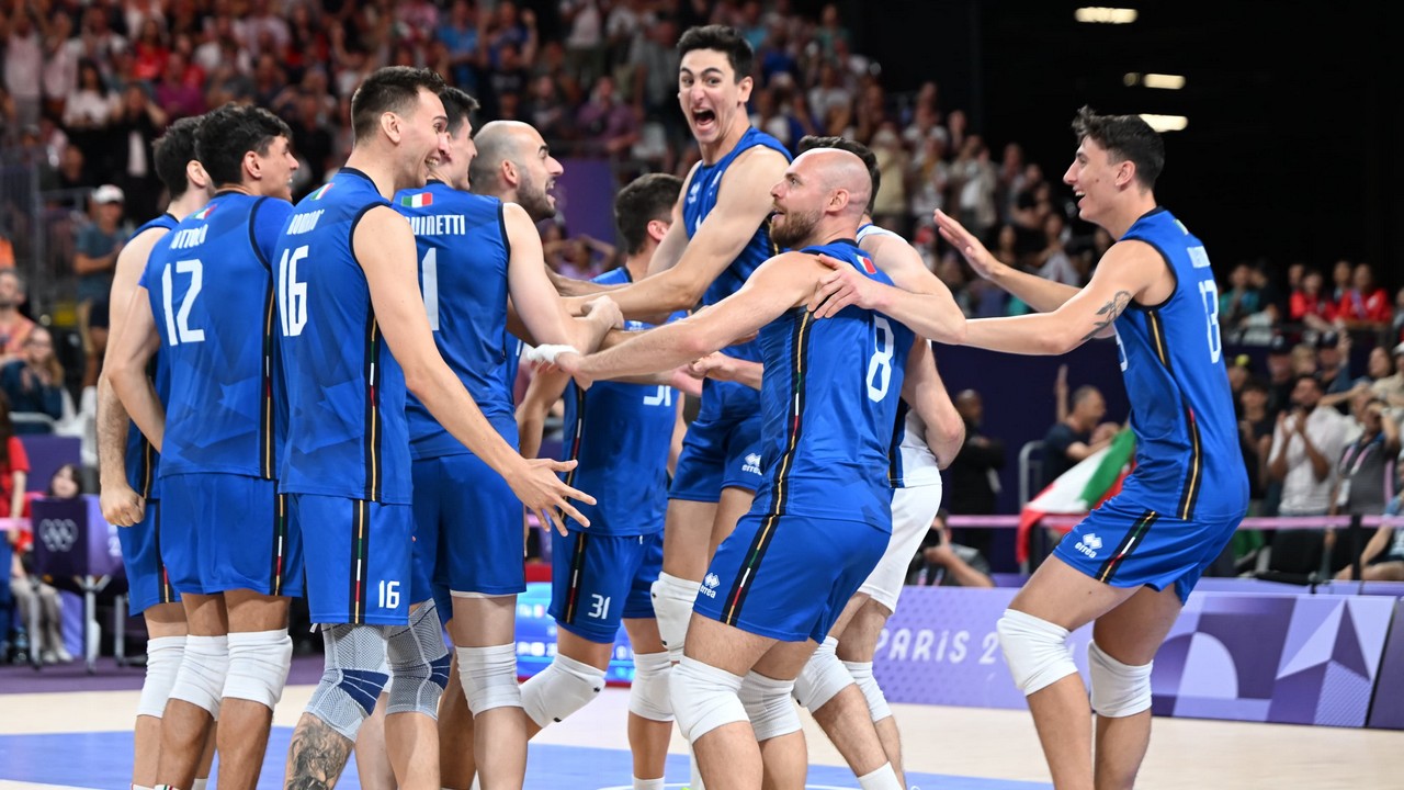 Pallavolo, Nazionale maschile da urlo: rimonta due set al Giappone e stacca il pass per la semifinale